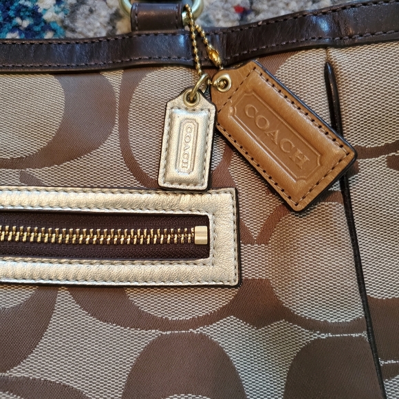 Coach Purse - Picture 5 of 10